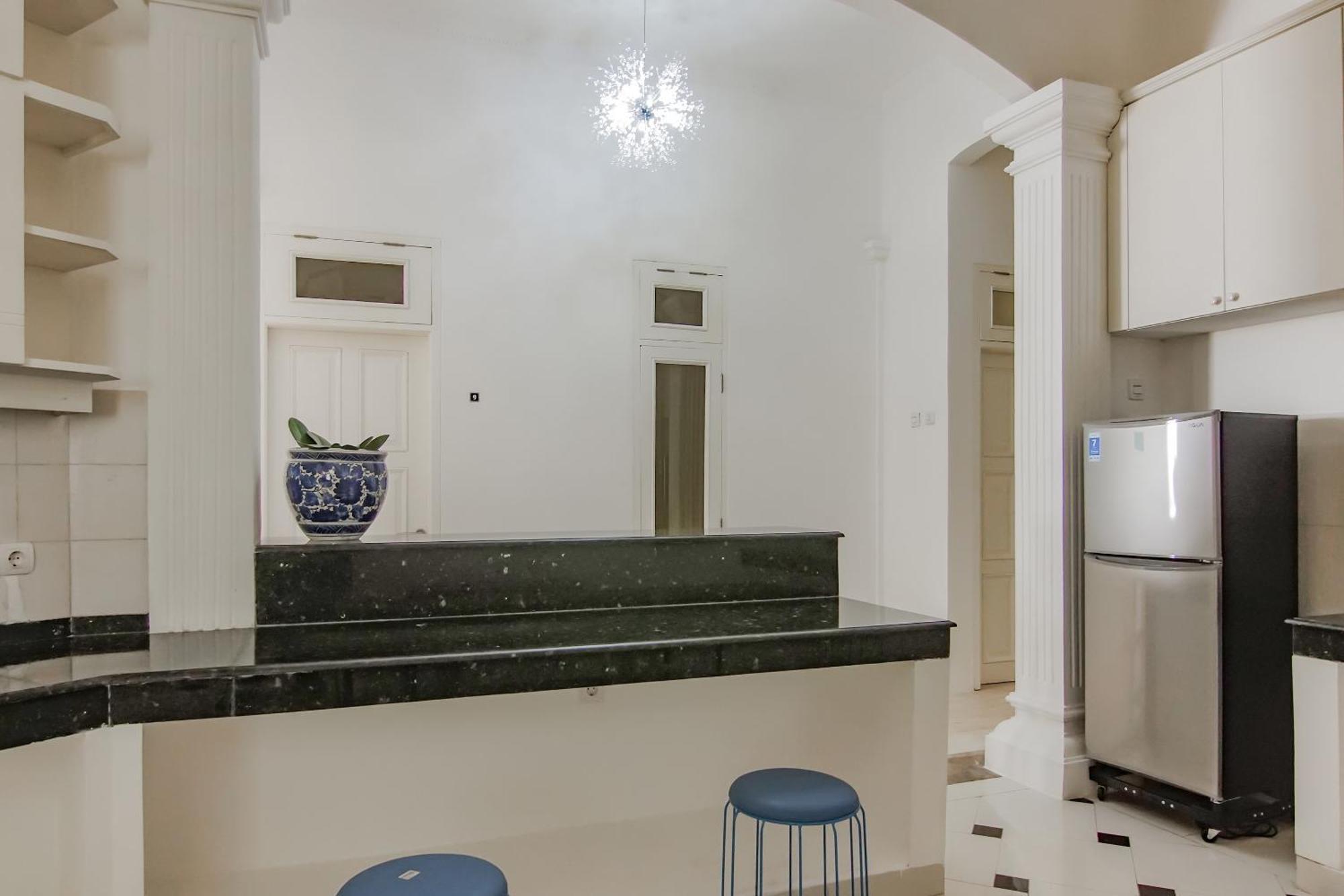Super Oyo Capital O 90342 Kemang Garden Hotel Jakarta Ngoại thất bức ảnh